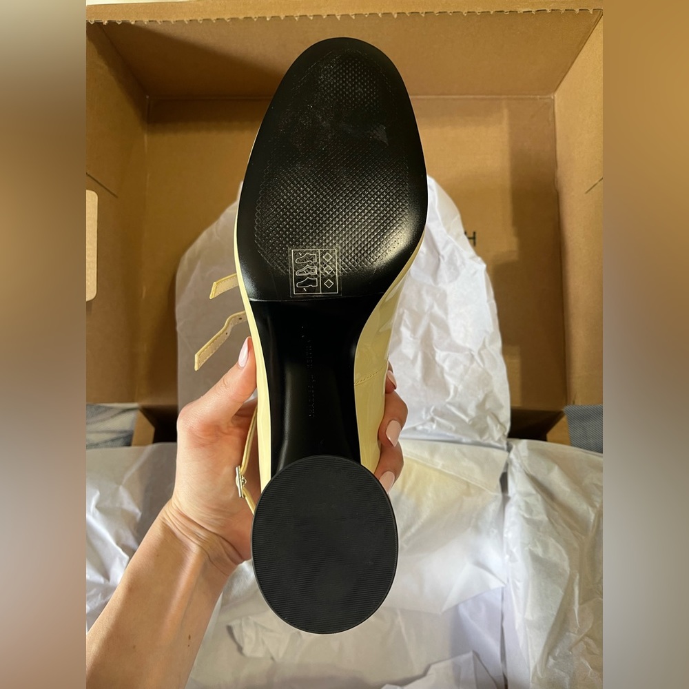 Charles & Keith Claudie Patent Buckle Mary Jane’s Yellow - Picture 5 of 9